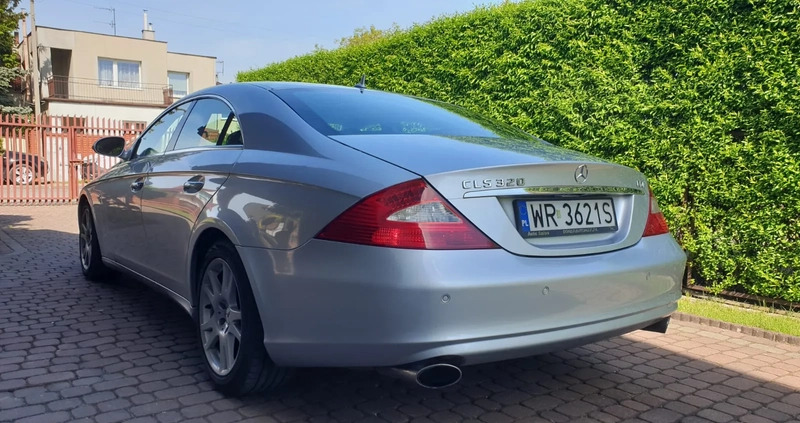 Mercedes-Benz CLS cena 42000 przebieg: 214000, rok produkcji 2007 z Radom małe 596